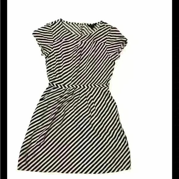 J.Crew Blue and White Striped Dress with pockets size 2 - Picture 1 of 5